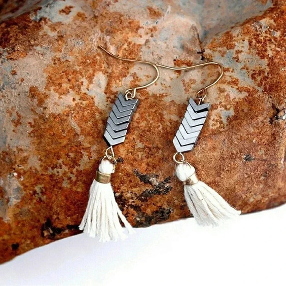 Chevron Tassel Earrings Boho Stone Hematite - Picture 1 of 8